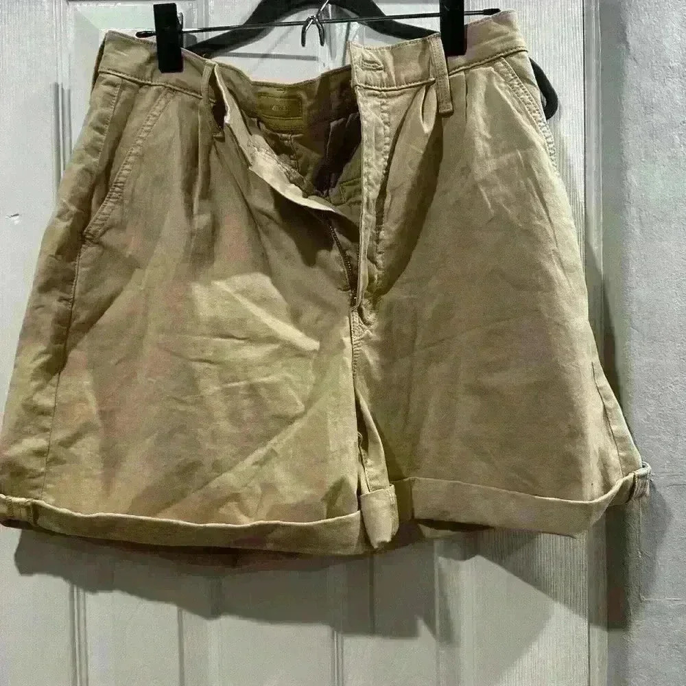 MOTHER KHAKI SHORTS